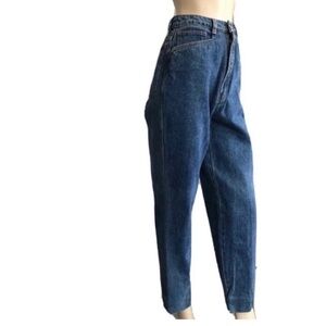 Relaxed Blue Denim Jeans with Tapered Leg